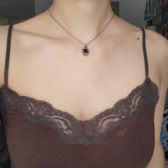 Gothic black onyx chainmail dainty pendant necklace with a small silver chain - Picture 7 of 8